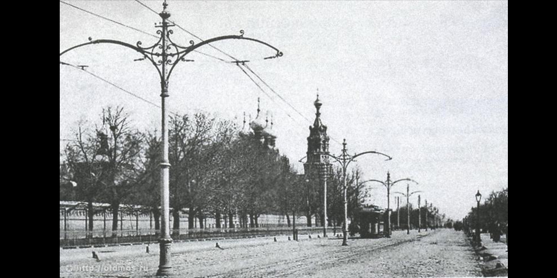 Вид забарикаддированной Долгоруковской улицы 1905 г. 