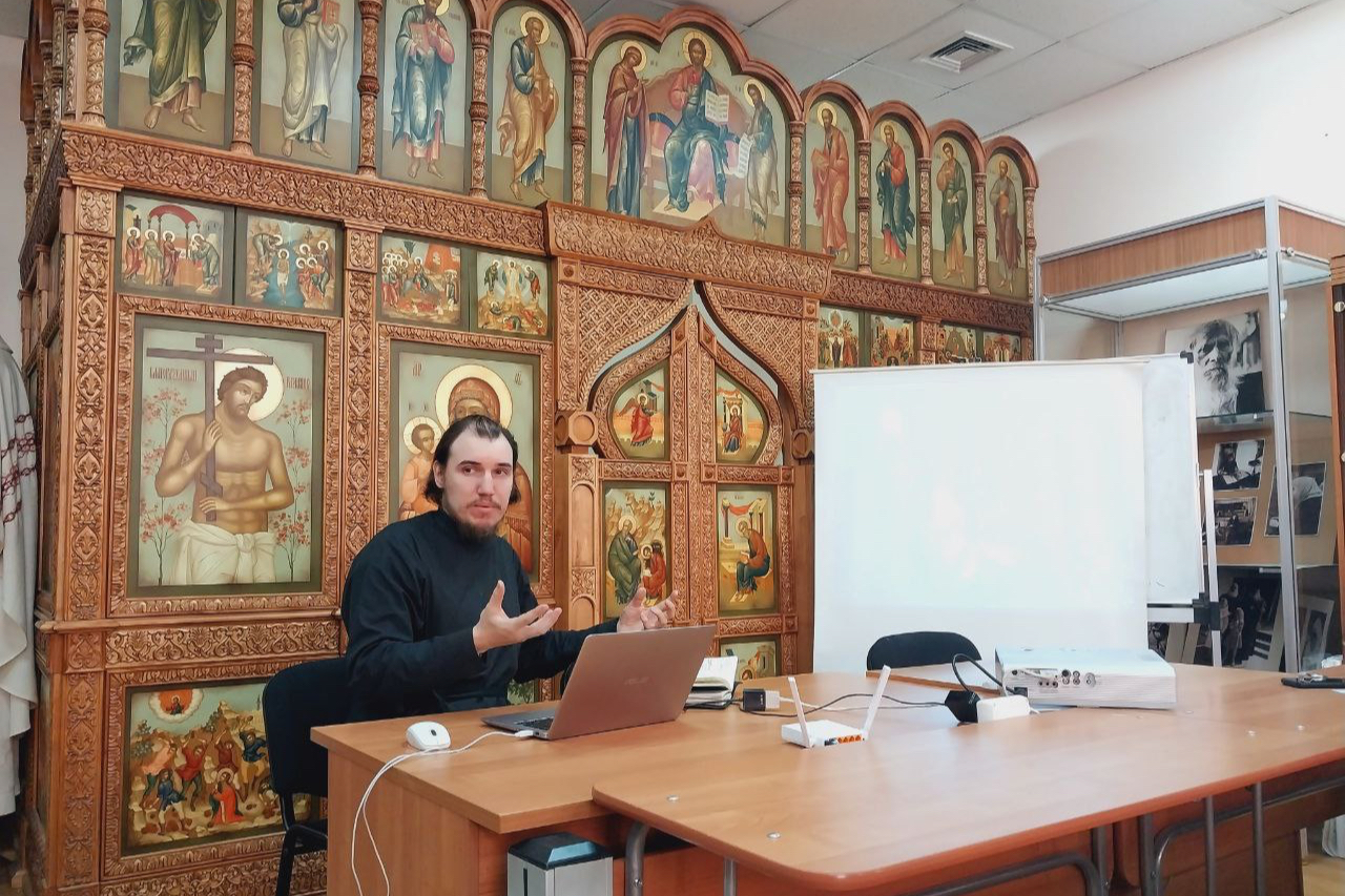 Межвузовский семинар "История Церкви: источники, институты, методология, историки": доклад Е. Лютько "История церкви в перспективе историко-семантических исследований" Межвузовский семинар "История Церкви: источники, институты, методология, историки": доклад Е. Лютько "История церкви в перспективе историко-семантических исследований"