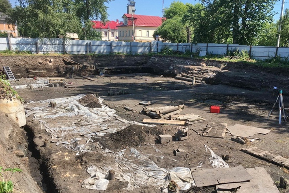 Перспективный XVI Троицкий раскоп в Великом Новгороде сулит археологам новые интересные открытия