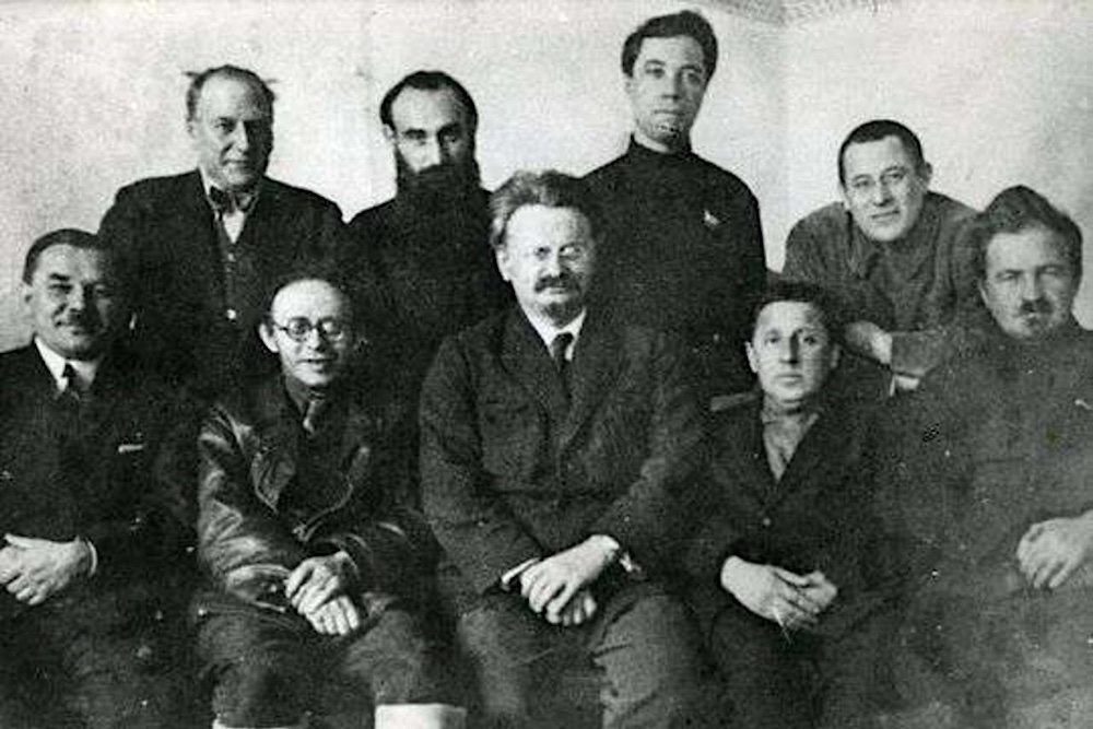 Как троцкисты пытались остановить Сталина после смерти Ленина