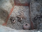 Погребение аристократа (Майкопская культура) в яме, обнаруженной после снятия насыпи кургана